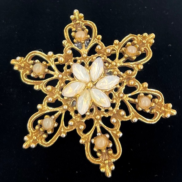 Vintage Beautiful Stone Brooch. - Picture 4 of 13